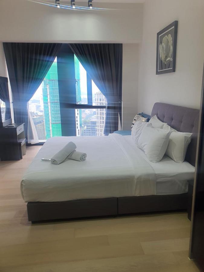 Klcc Beyond Hospitality Suites Star Kuala Lumpur Exterior photo